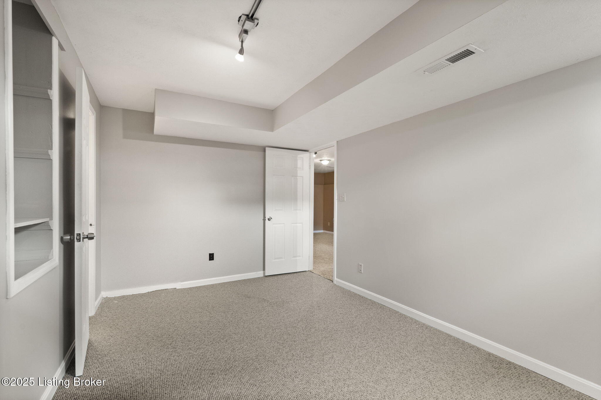 12409 Ledges Dr, Louisville, Pennsylvania image 40