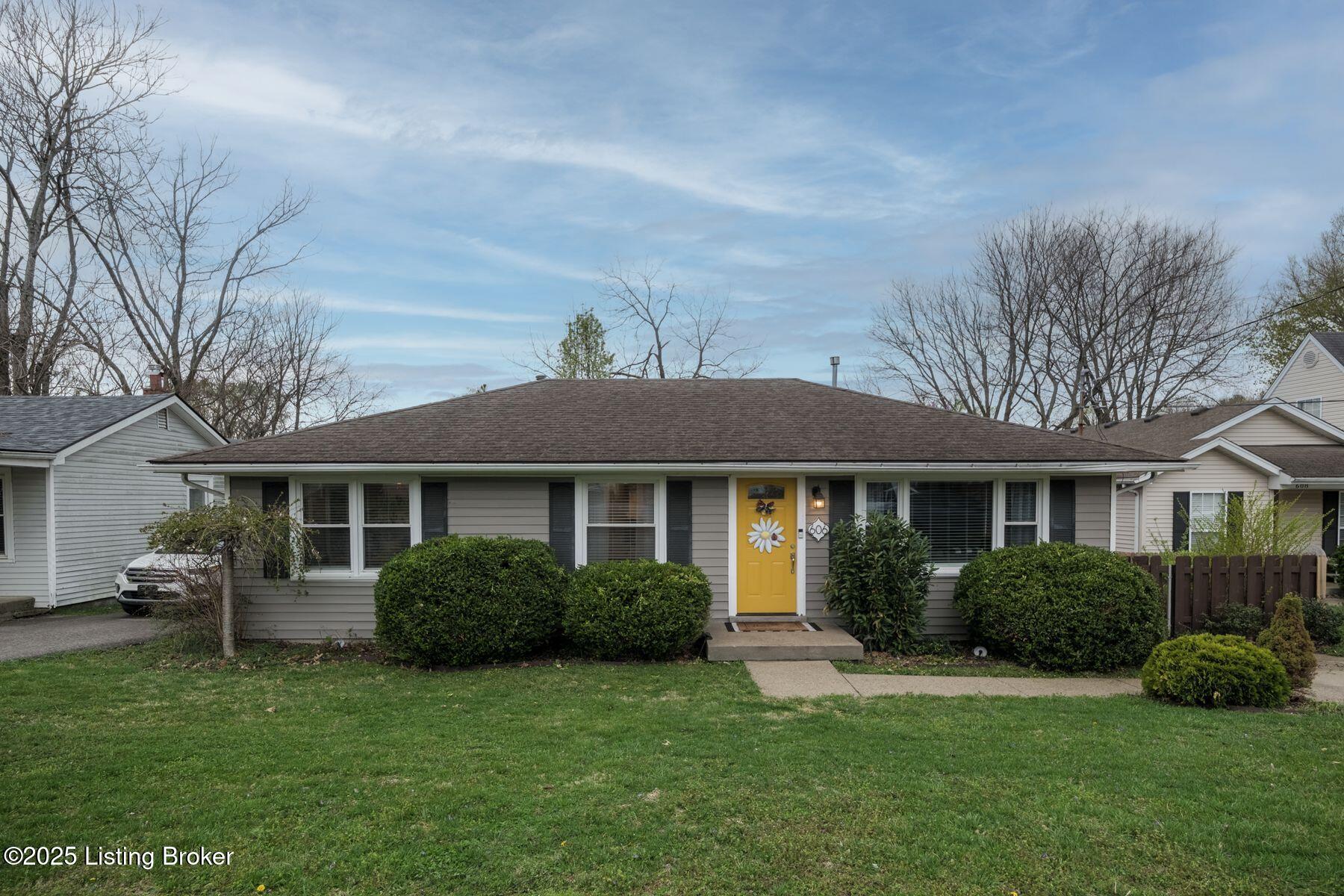 606 Plainview Ave, Louisville, Pennsylvania image 1