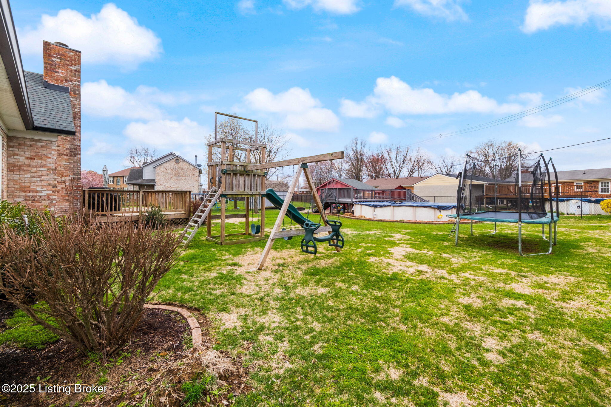 5008 Hunters Point Cir, Louisville, Kentucky image 46