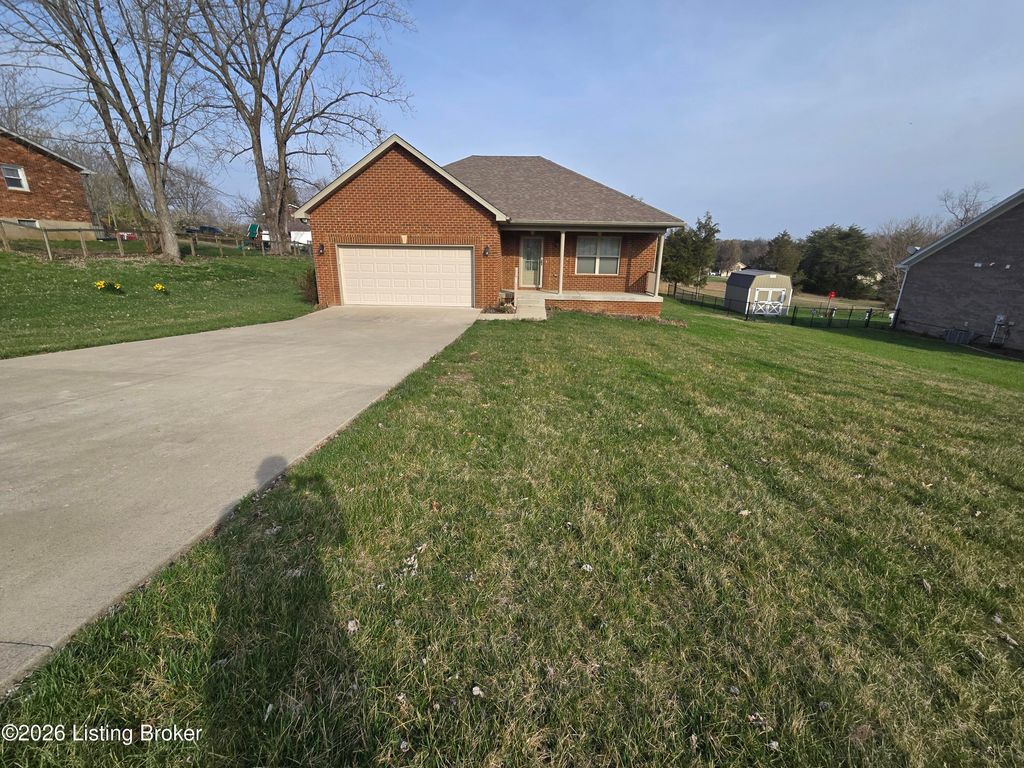 Photo of 528 Ford Dr, Mt Washington, KY 40047 (MLS # 1712111)