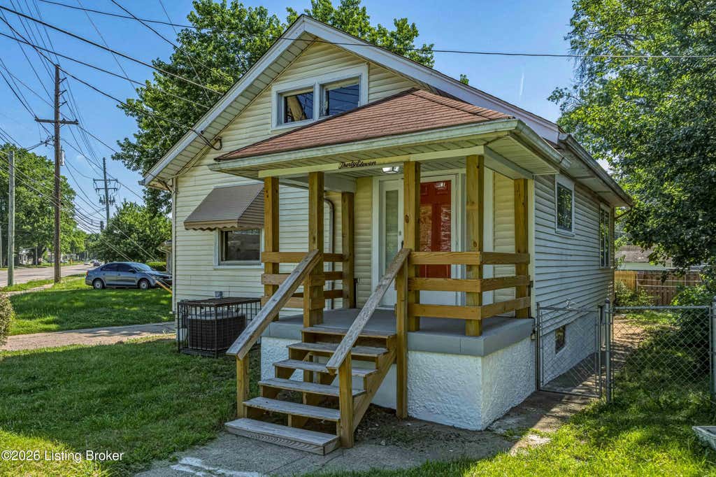 Photo of 3011 Taylor Blvd, Louisville, KY 40208 (MLS # 1723684)