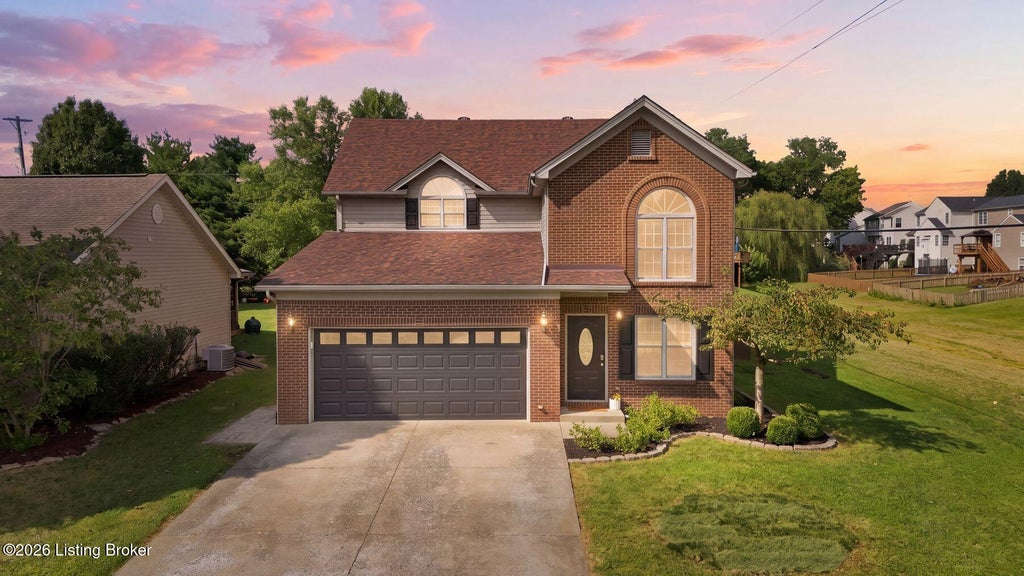 Photo of 2030 Osprey Cove Ave, Shelbyville, KY 40065 (MLS # 1729735)
