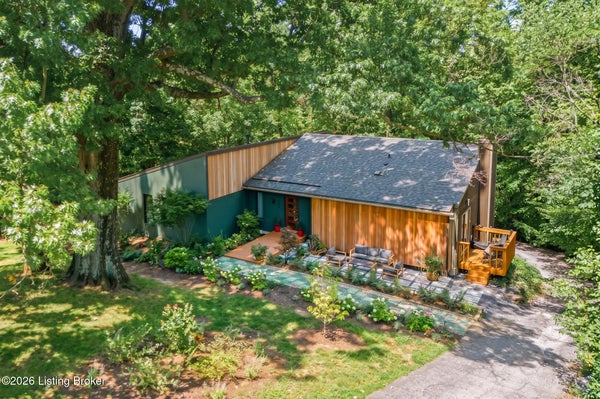 1513 THACKERAY DR, LOUISVILLE, KY 40205 - Image ace003300295e371bd86d458fadfd801/689428093