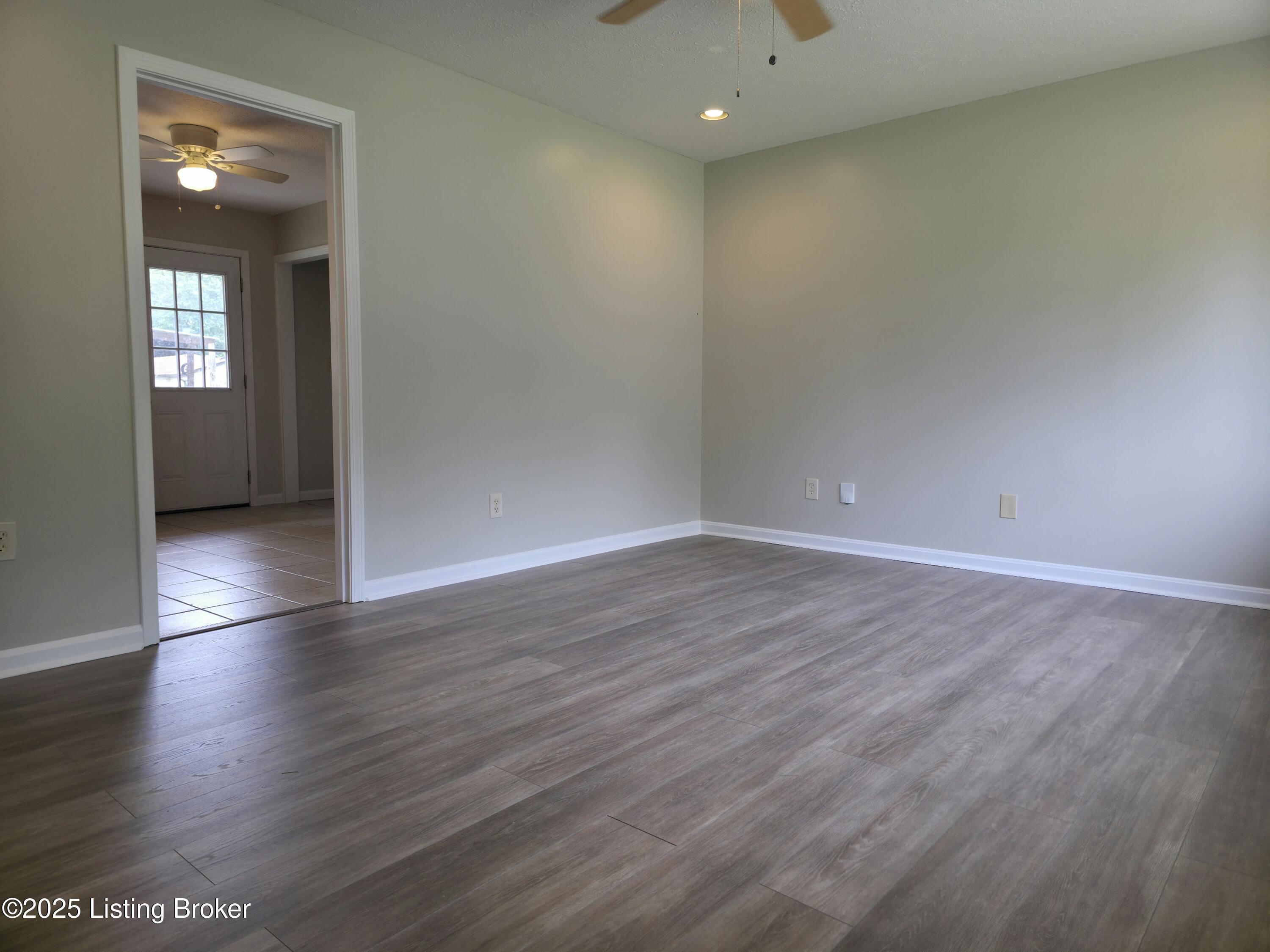 7614 Gerald Ave, Louisville, Pennsylvania image 5