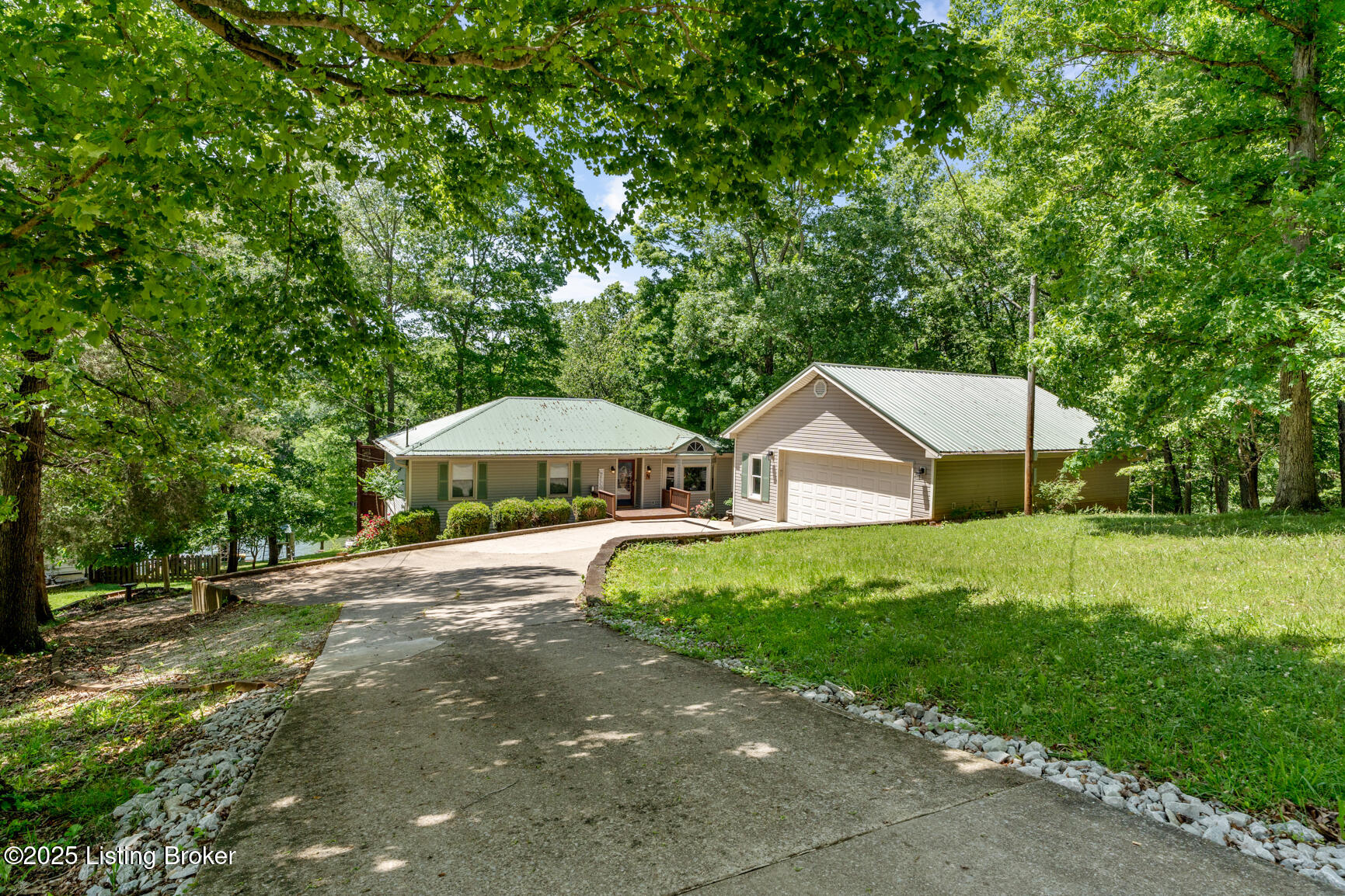 94 Tarnwood Dr, Brandenburg, Kentucky image 8