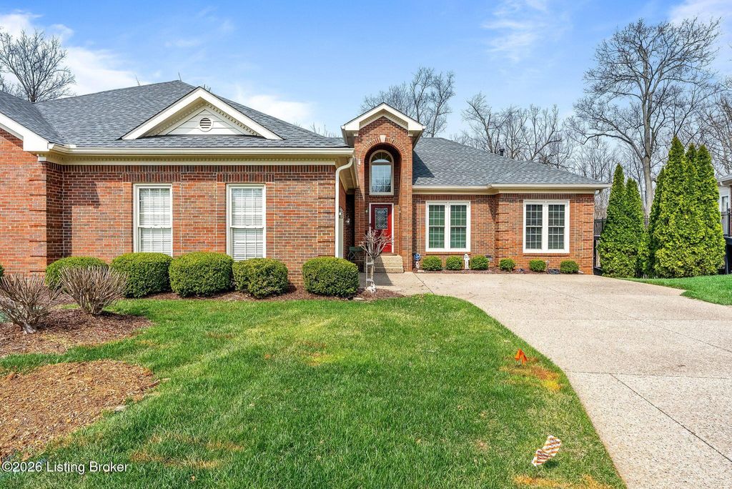 Photo of 10103 Cave Creek Rd, Louisville, KY 40223 (MLS # 1712410)