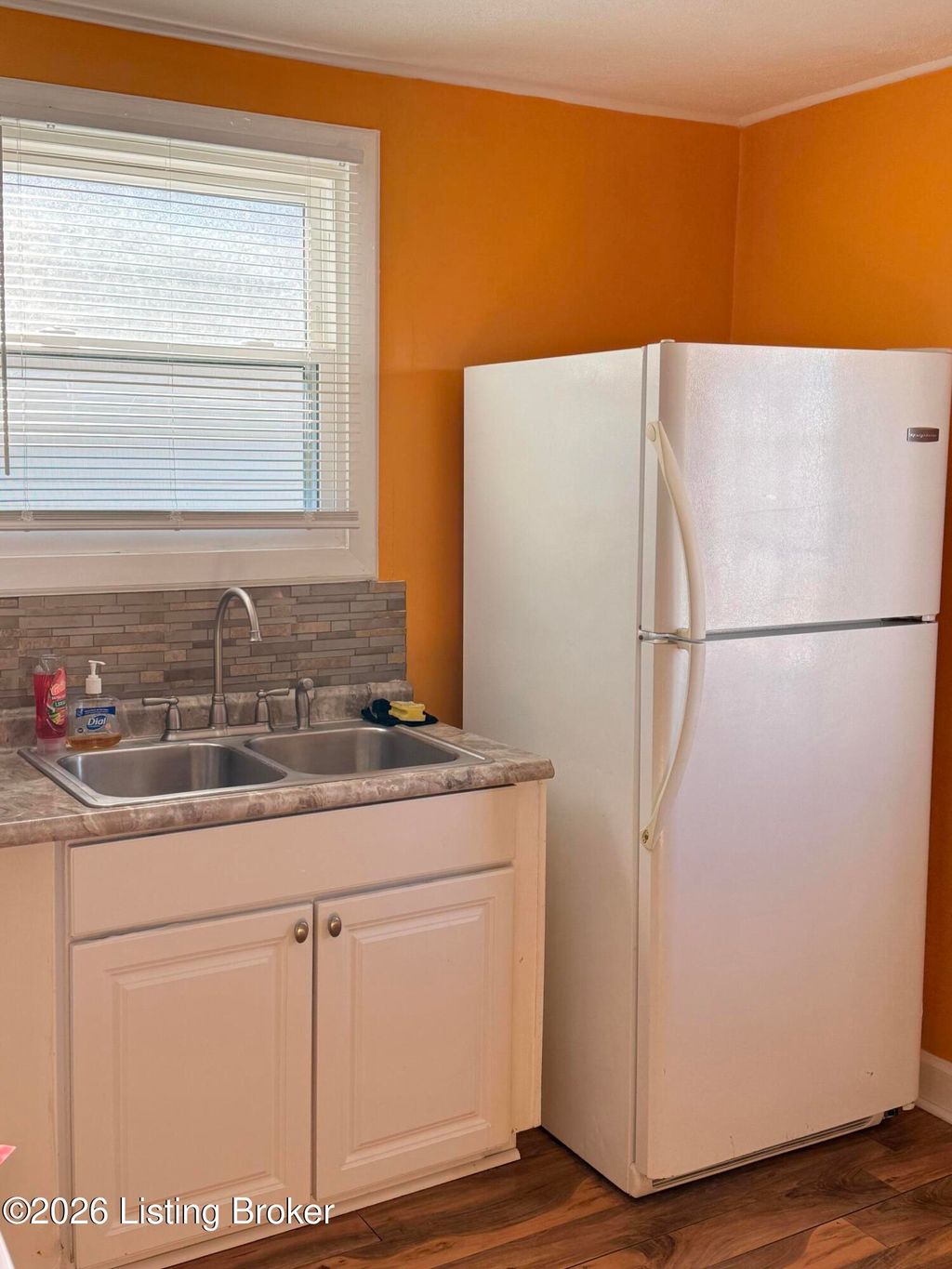 Photo of 4312 Sunset Ave, Louisville, KY 40211 (MLS # 1712957)