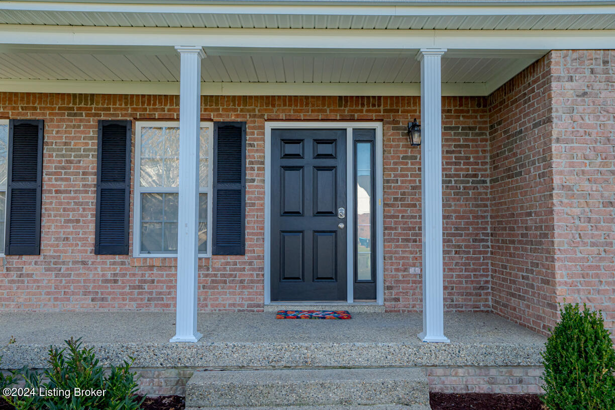 186 Lincoln Station Dr, Simpsonville, Kentucky image 4