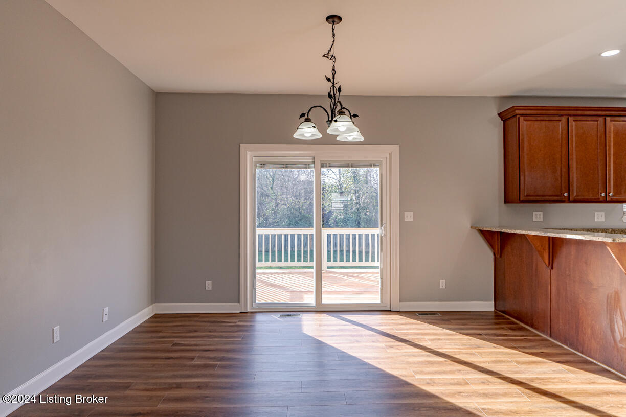 186 Lincoln Station Dr, Simpsonville, Kentucky image 26