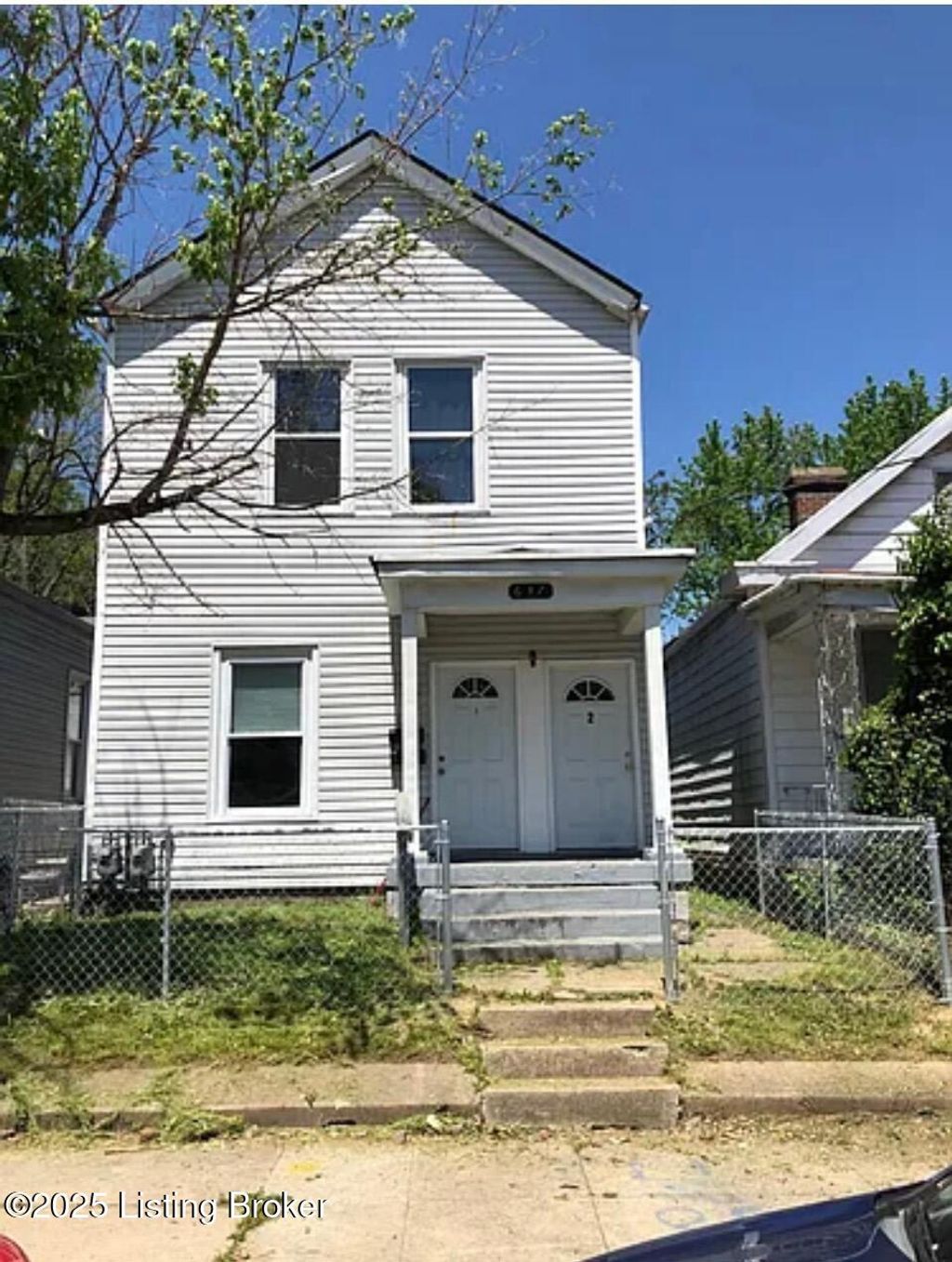 Photo of 637 E Ormsby Ave, Louisville, KY 40203 (MLS # 1704403)