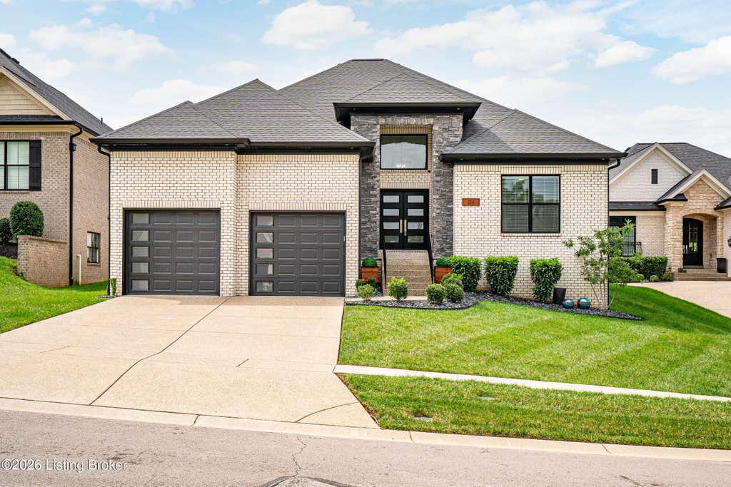 Photo of 114 Locust Park Pl, Louisville, KY 40245 (MLS # 1726887)