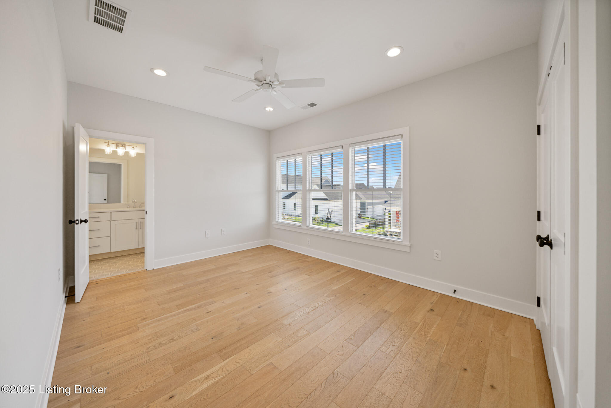 6111 St Bernadette Ave, Prospect, Pennsylvania image 33