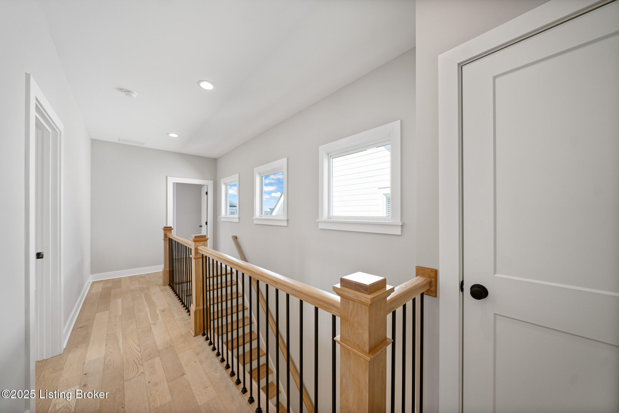 6111 St Bernadette Ave, Prospect, Pennsylvania image 32