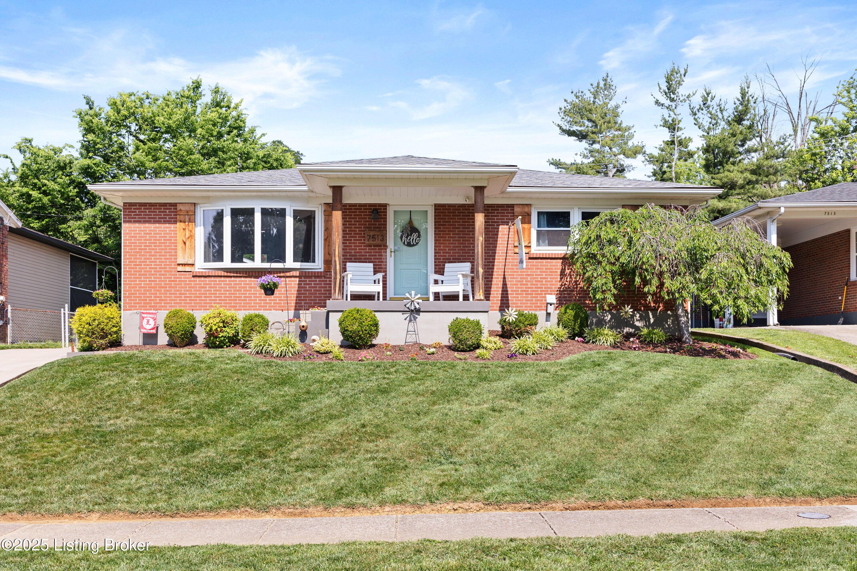 7513 Merlyn Cir, Louisville, Pennsylvania image 1