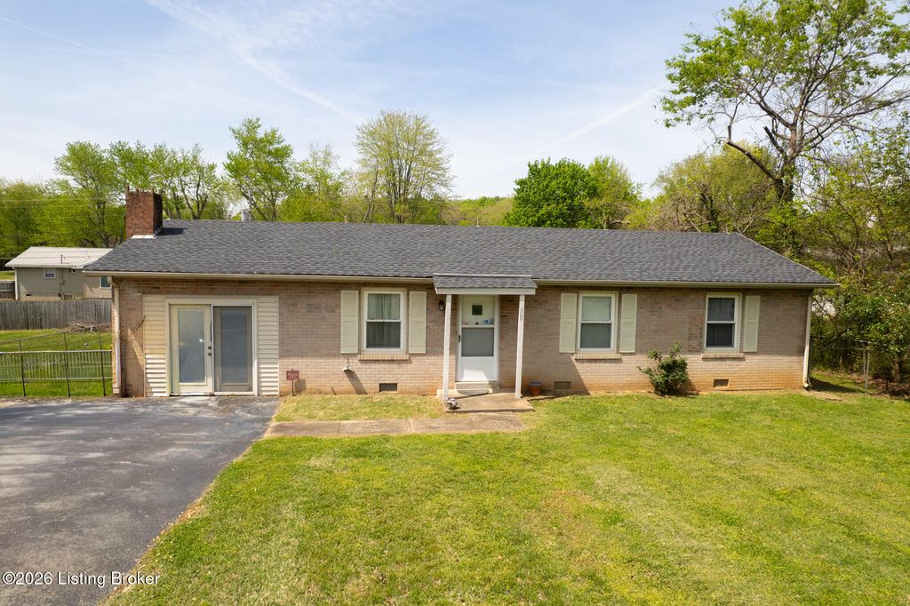 Photo of 295 Palmer Dr, Bowling Green, KY 42101 (MLS # 1714762)