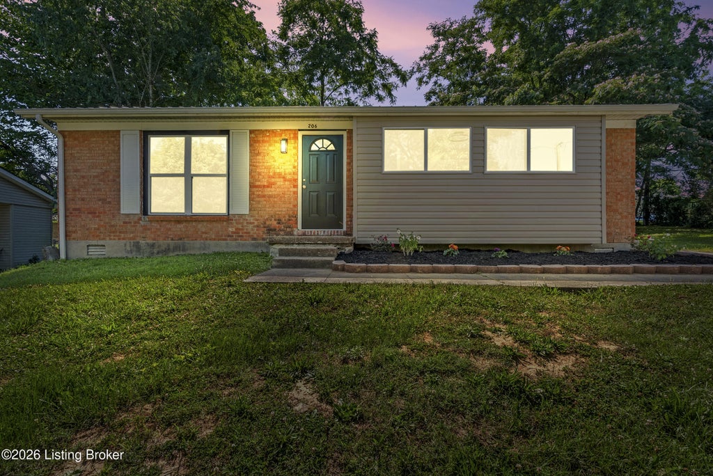 Photo of 206 Candace St, Campbellsville, KY 42718 (MLS # 1719739)