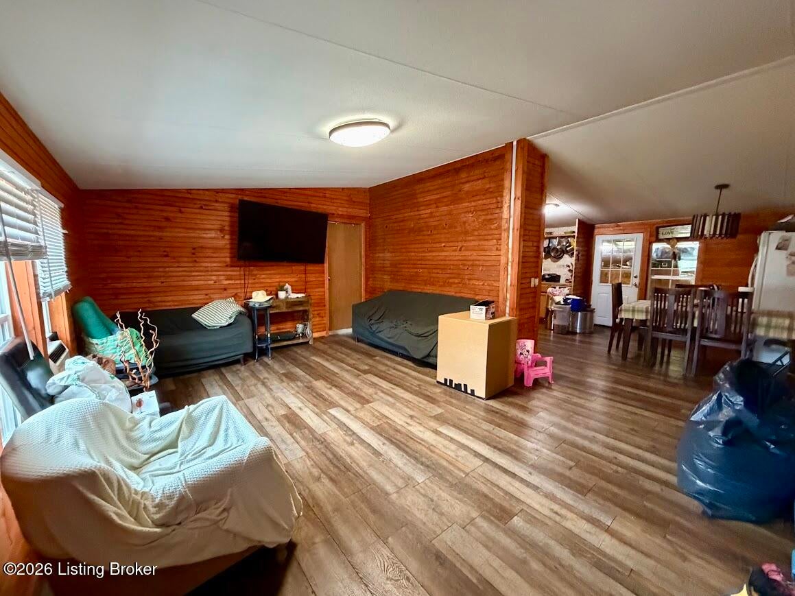 373 Ockerman Rd
