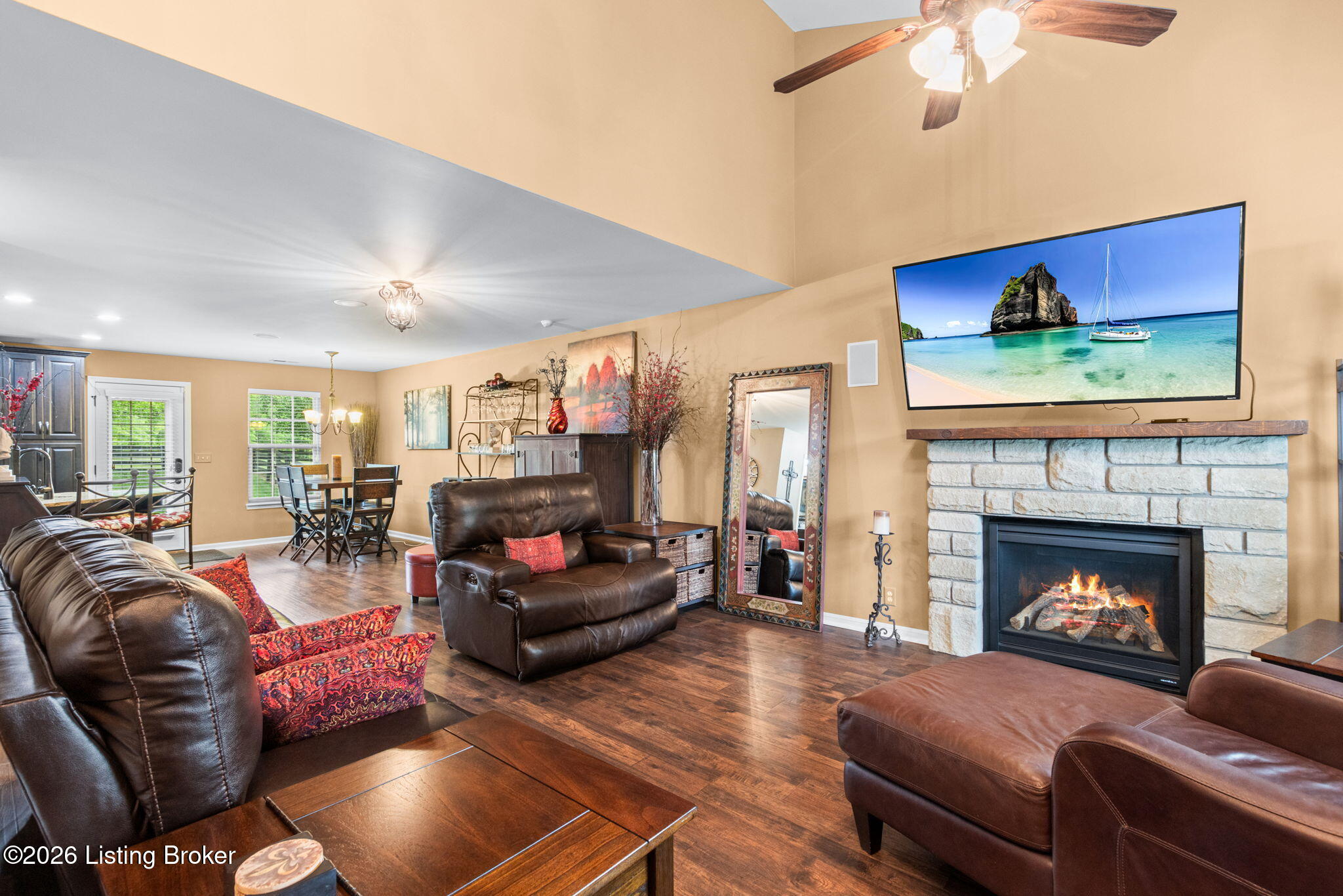 10509 Venado Dr