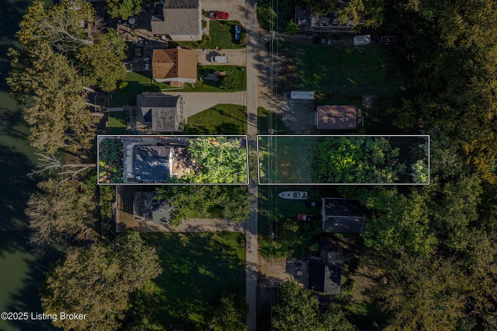 Photo of 1524 Riverside Dr, Prospect, KY 40059 (MLS # 1701167)