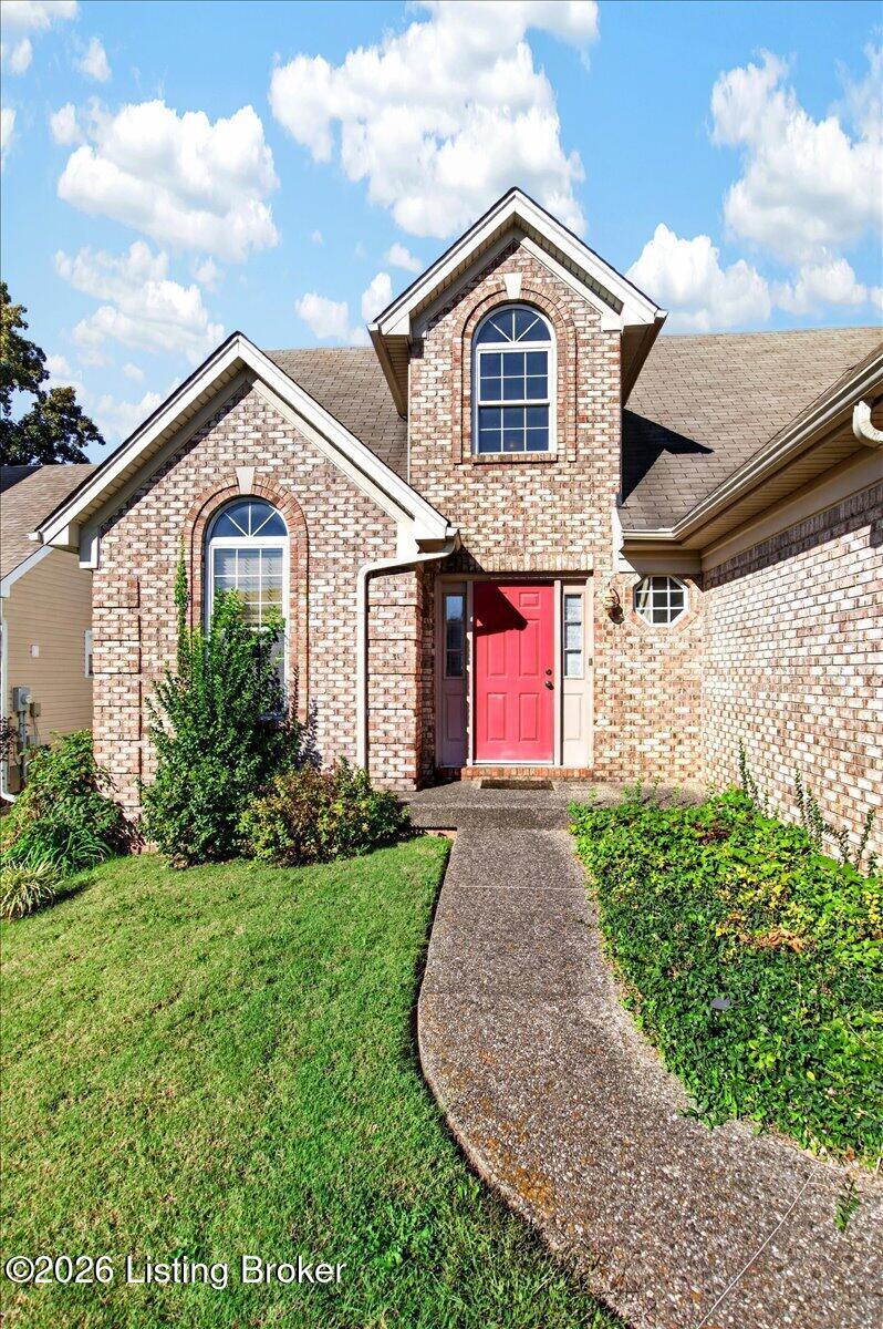 Photo of 6414 Mossy Oaks Dr, Louisville, KY 40291 (MLS # 1731953)