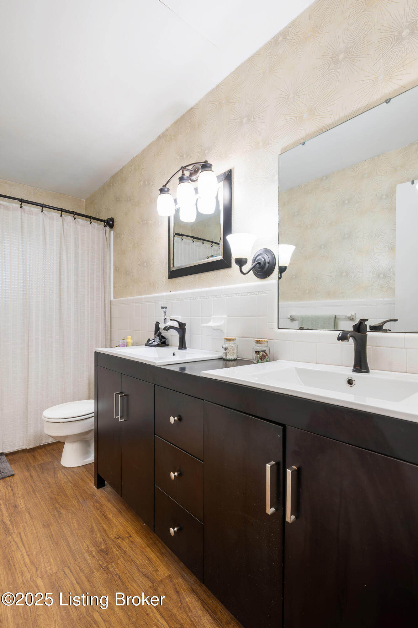 3506 Coronado Dr, Louisville, Pennsylvania image 37
