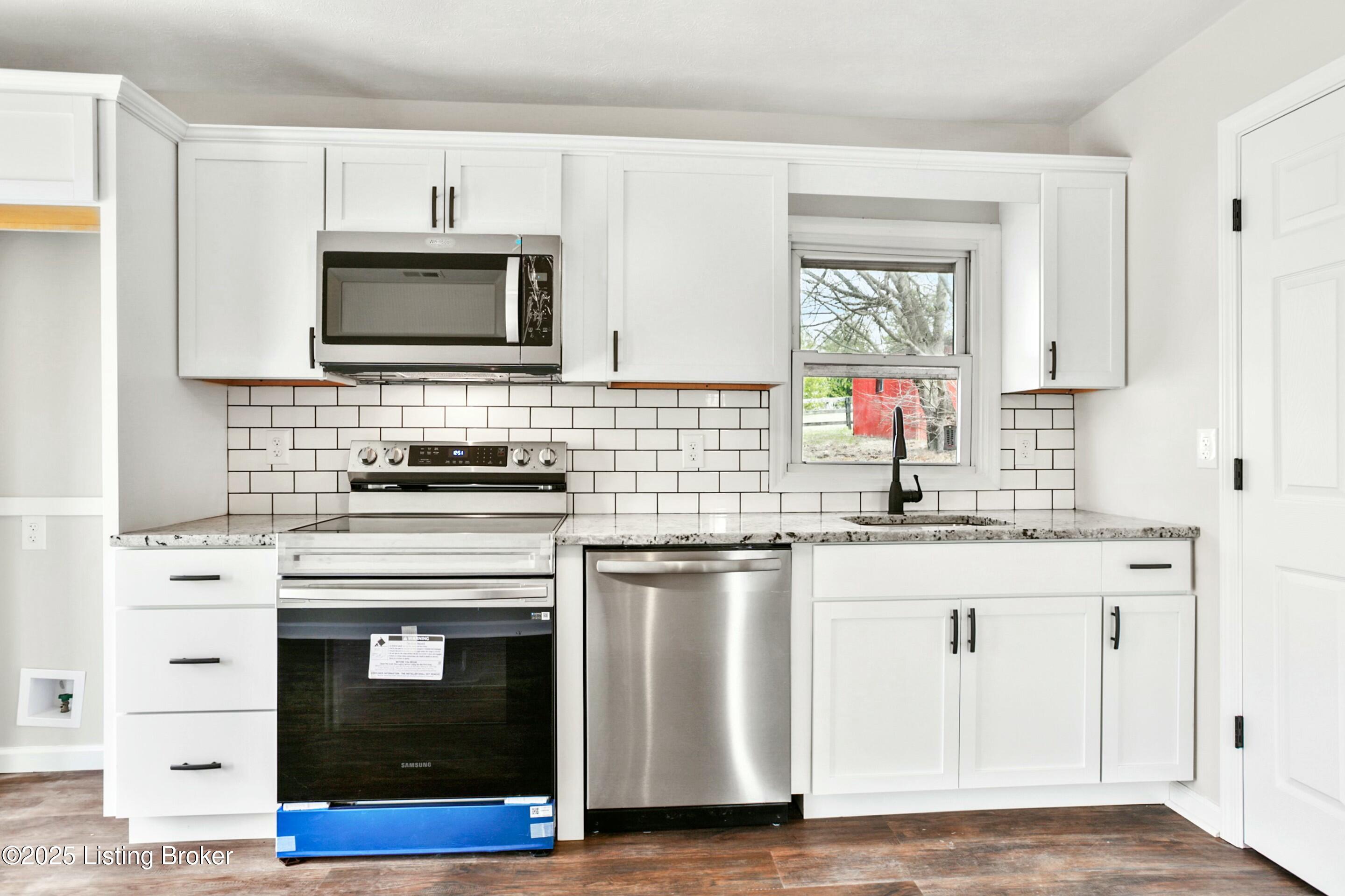 545 Dale Ln, Fisherville, Kentucky image 10
