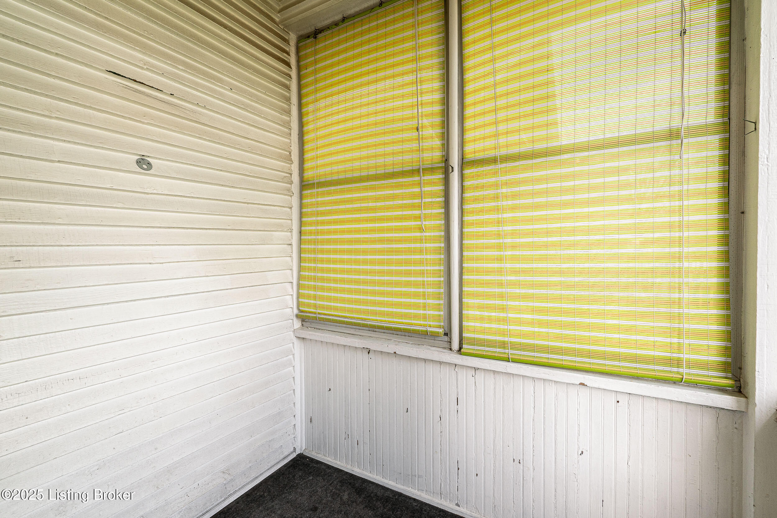 2105 Woodbourne Ave, Louisville, Kentucky image 37