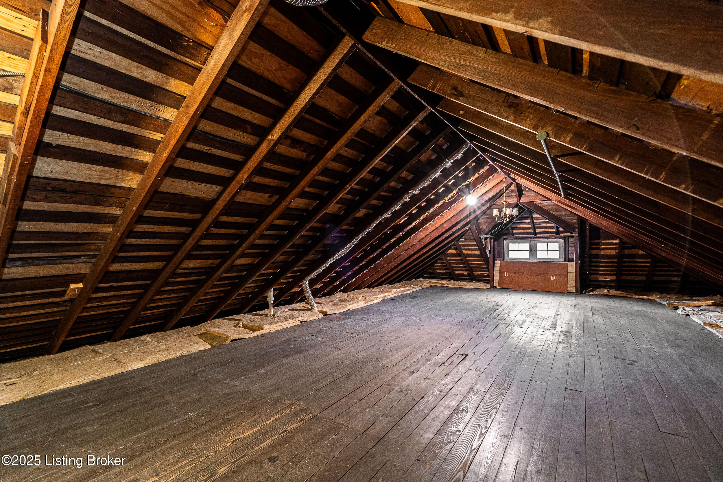 2105 Woodbourne Ave, Louisville, Kentucky image 39