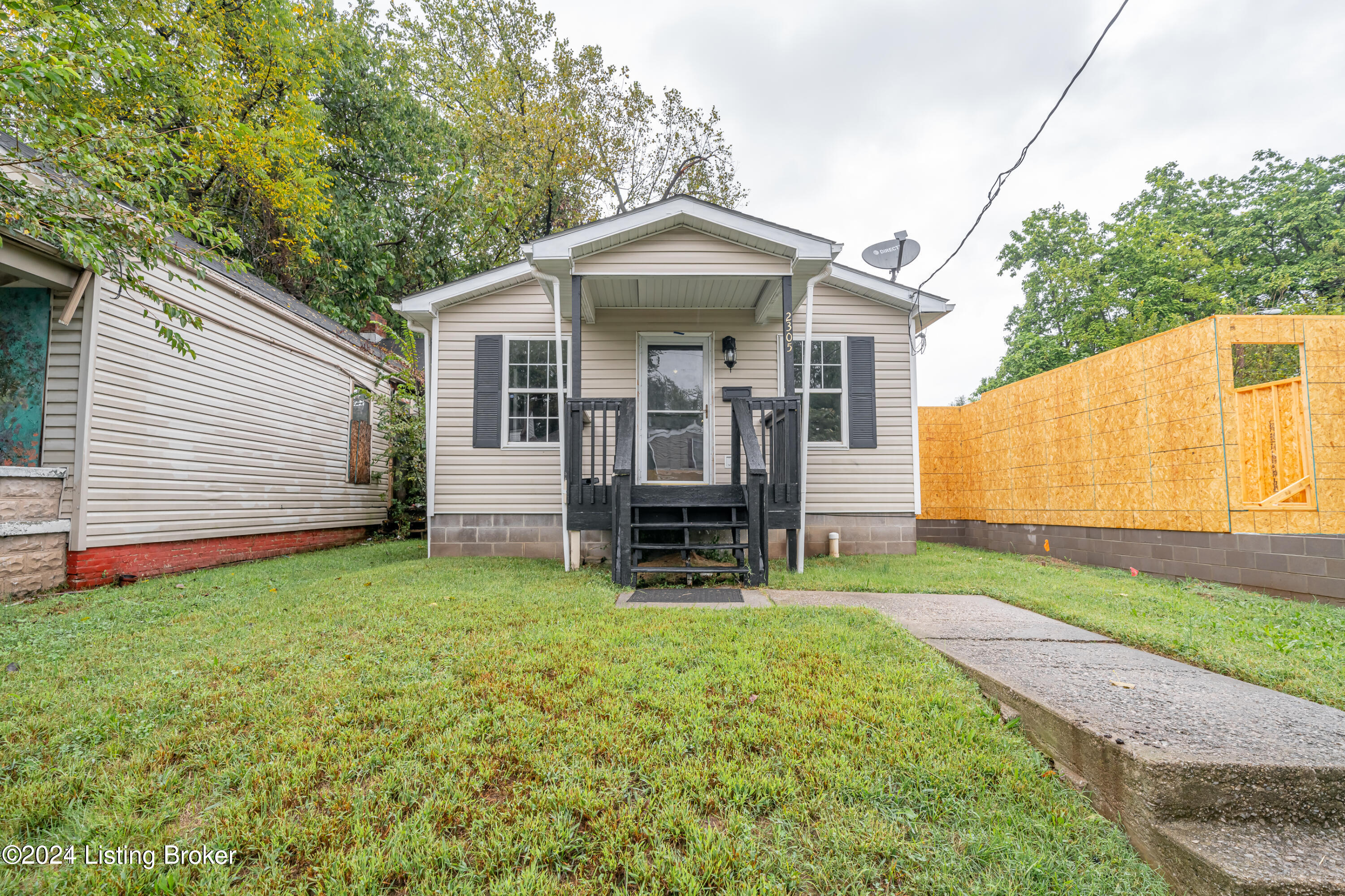 2305 W Madison St, Louisville, Pennsylvania image 1