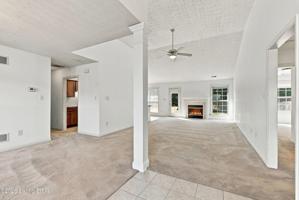 Photo of 12819 Bay Tree Way, Louisville, KY 40245 (MLS # 1731485)