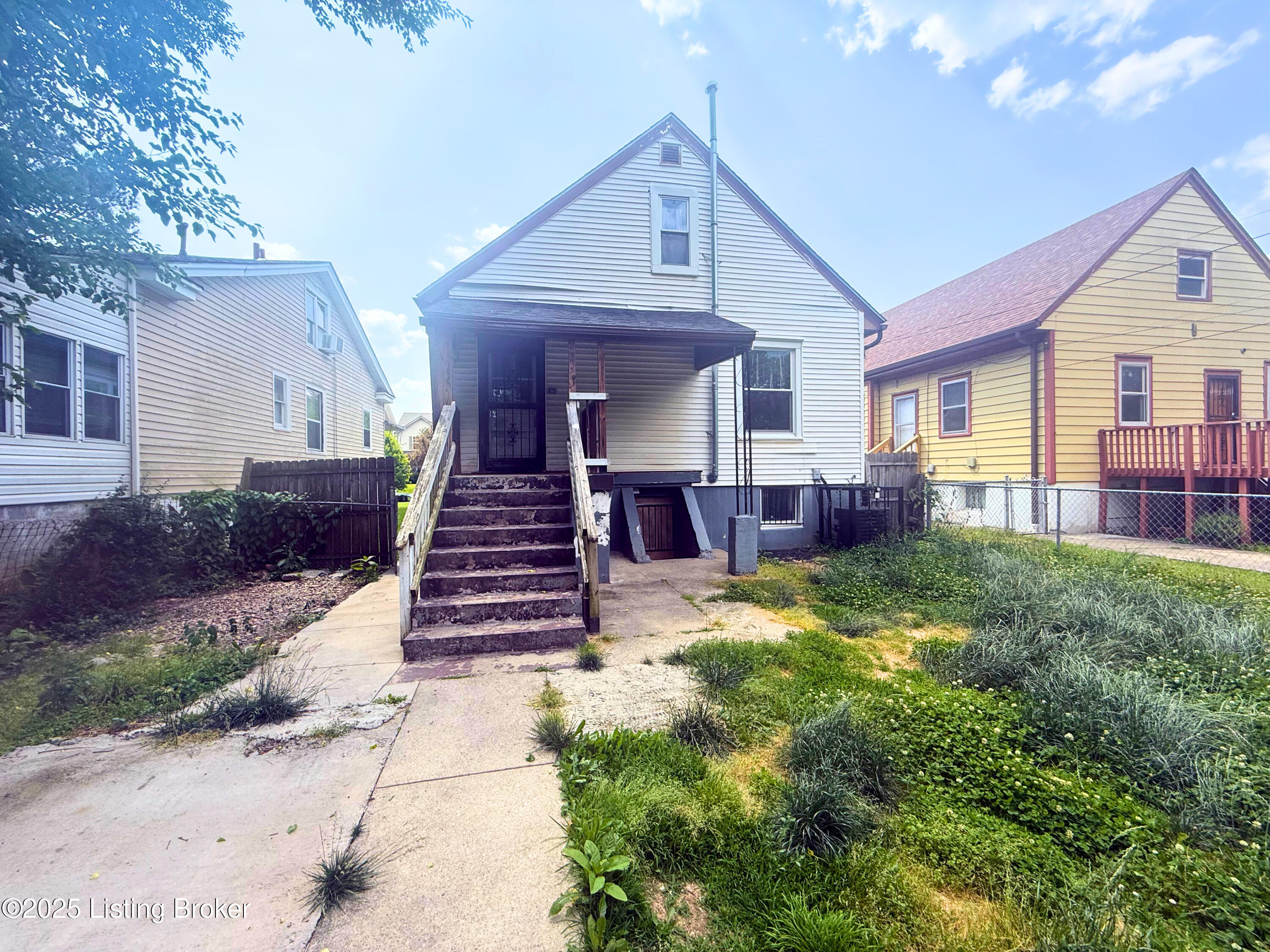653 Cecil Ave, Louisville, Kentucky image 19