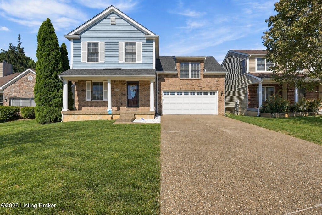 Photo of 5404 Bannon Crossings Dr, Louisville, KY 40218 (MLS # 1730559)