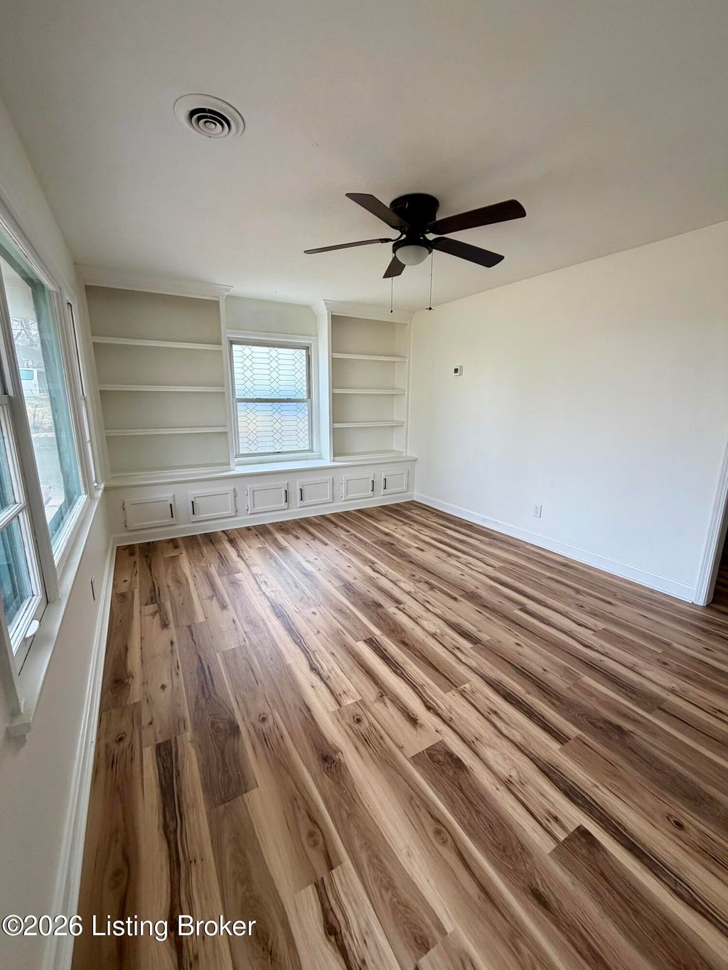 Photo of 2510 Wilkerson Ave, Louisville, KY 40216 (MLS # 1710154)