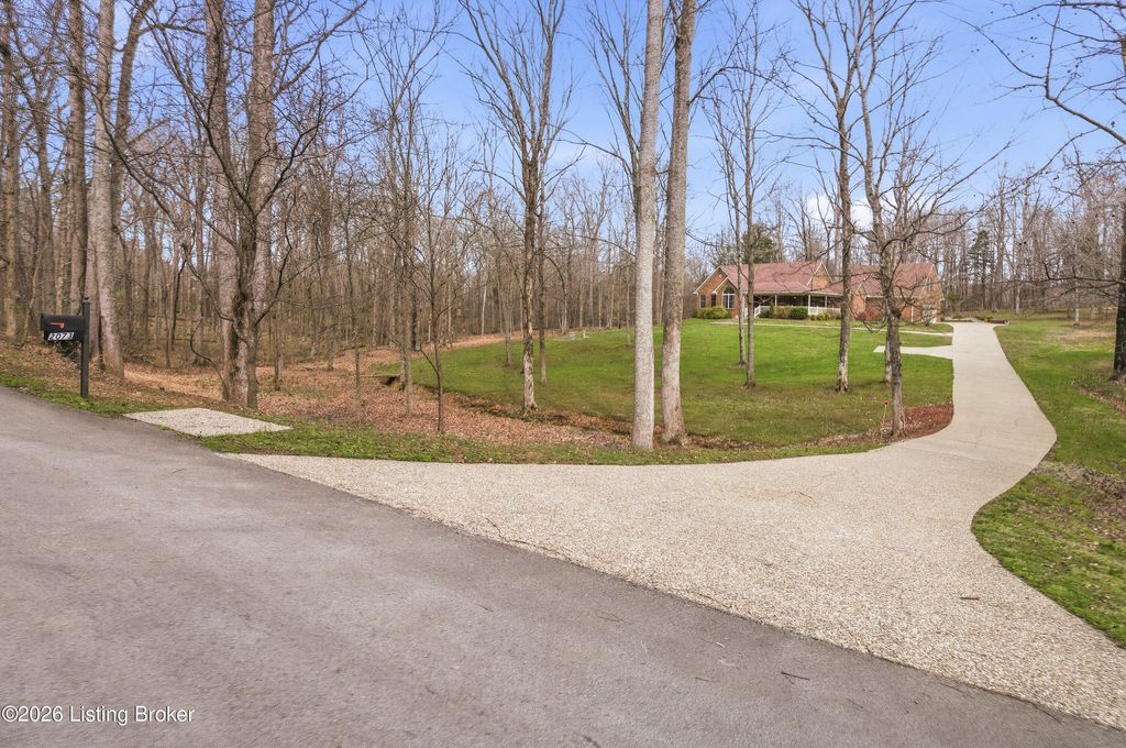 Photo of 2073 Clear Creek Dr, Boston, KY 40107 (MLS # 1712710)