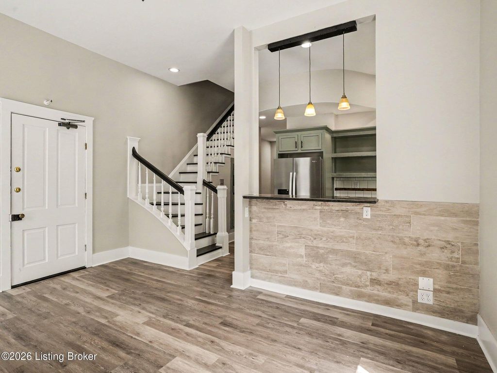 Photo of 1037 S 4th St #APT 2, Louisville, KY 40203 (MLS # 1717110)