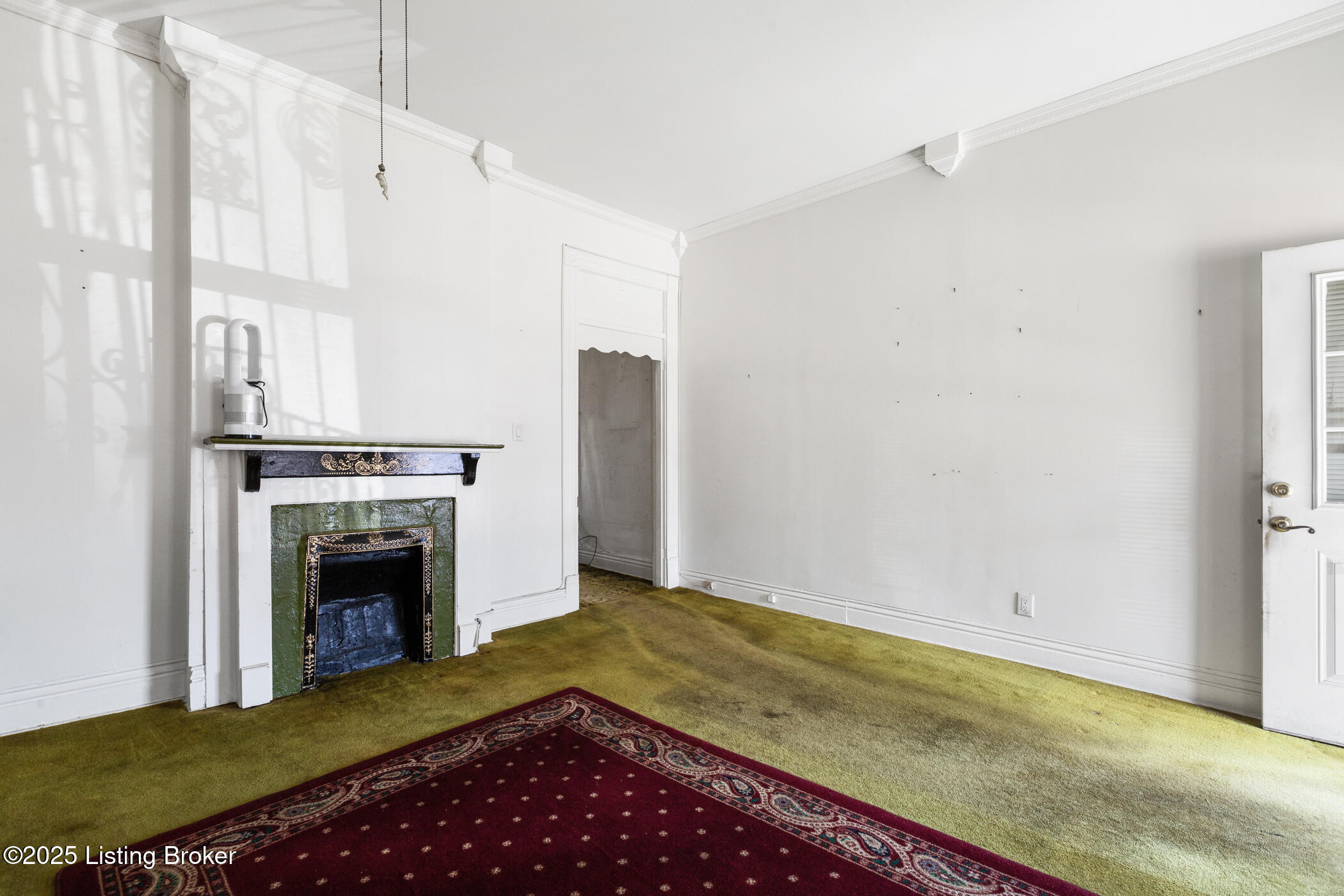 547 Dresden Ave, Louisville, Kentucky image 9