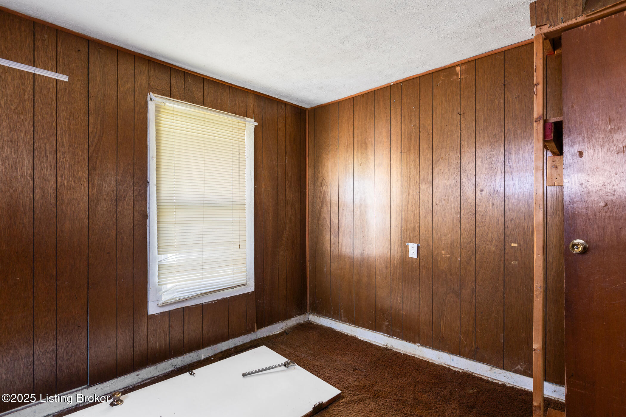 547 Dresden Ave, Louisville, Kentucky image 24