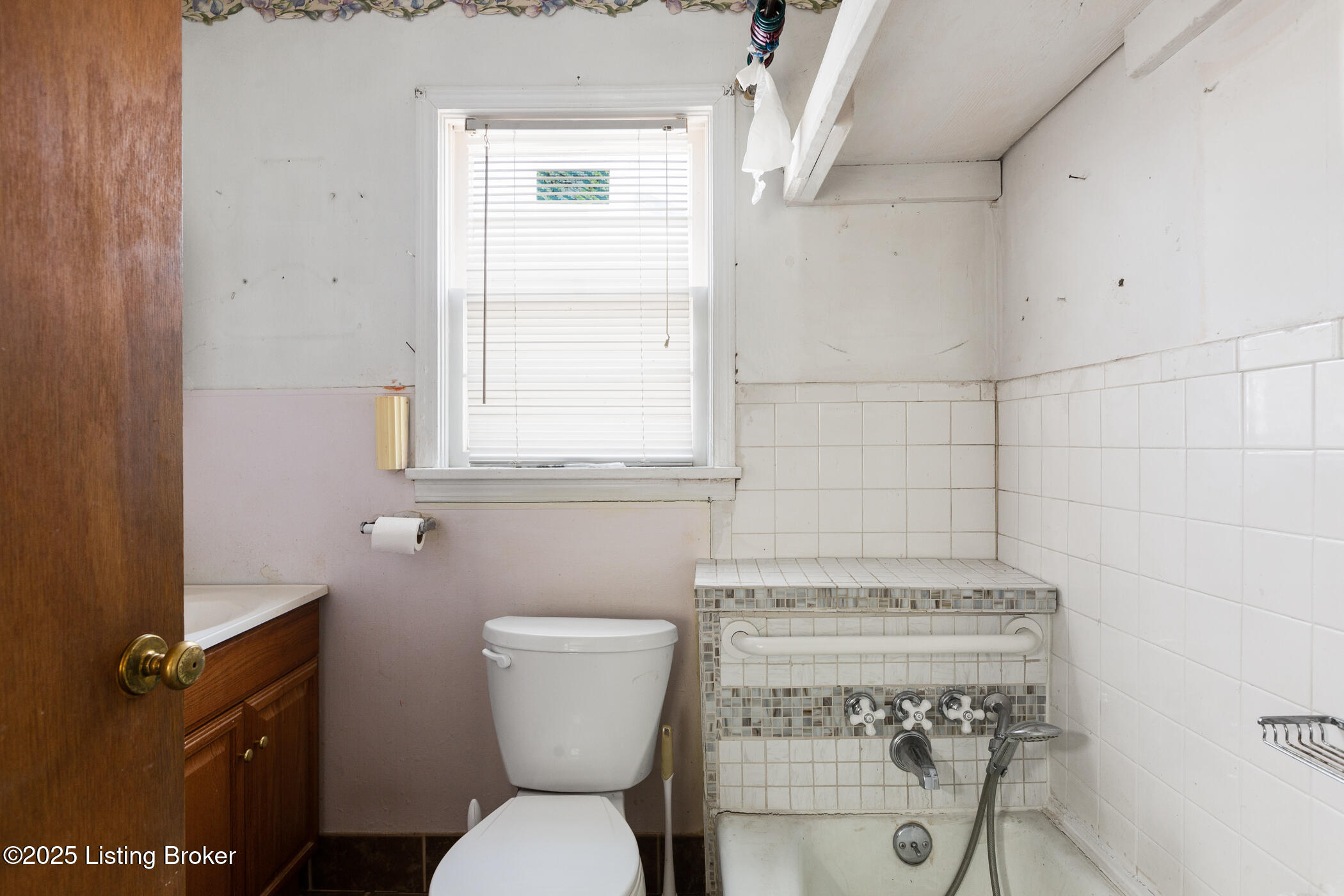 547 Dresden Ave, Louisville, Kentucky image 19