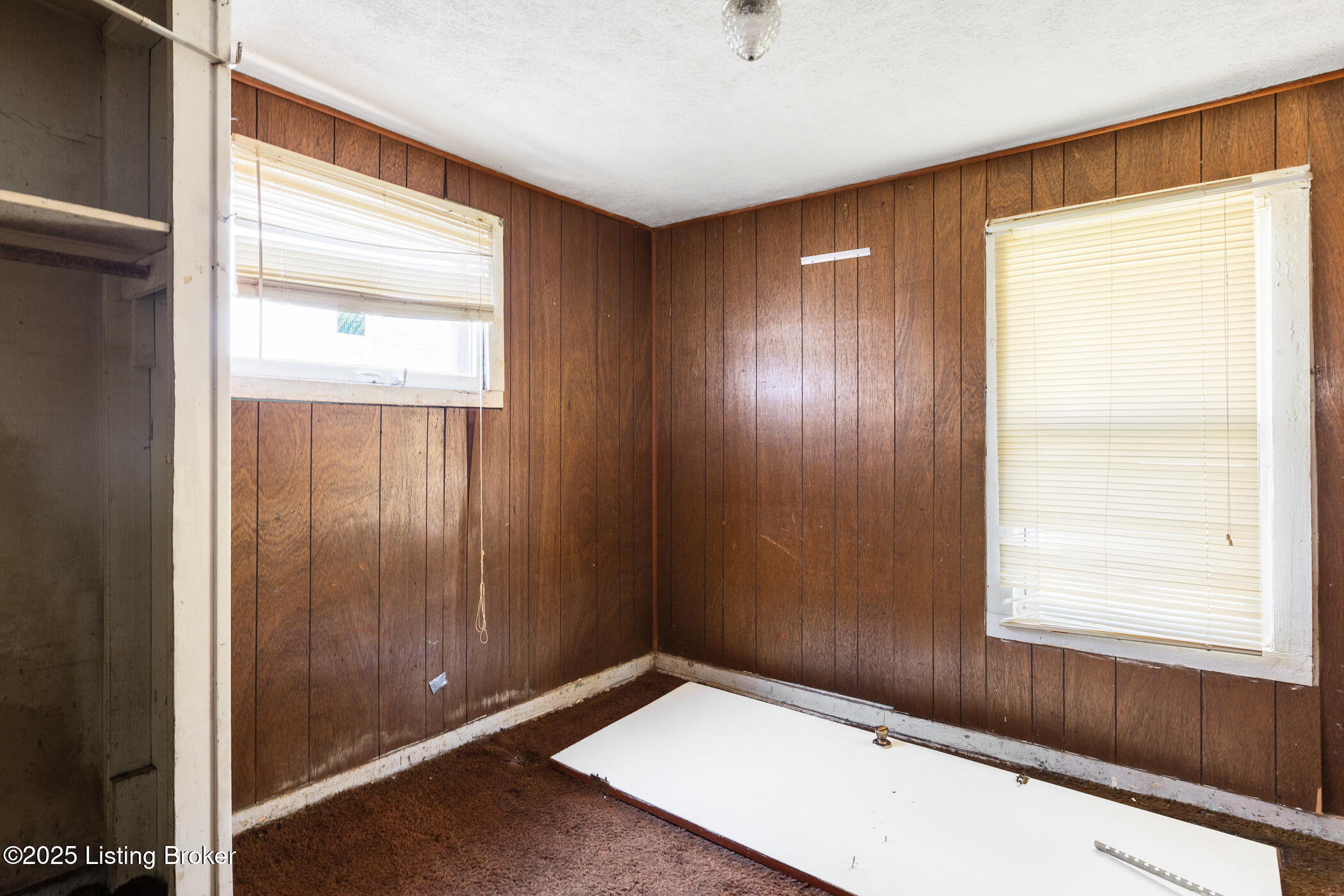 547 Dresden Ave, Louisville, Kentucky image 21