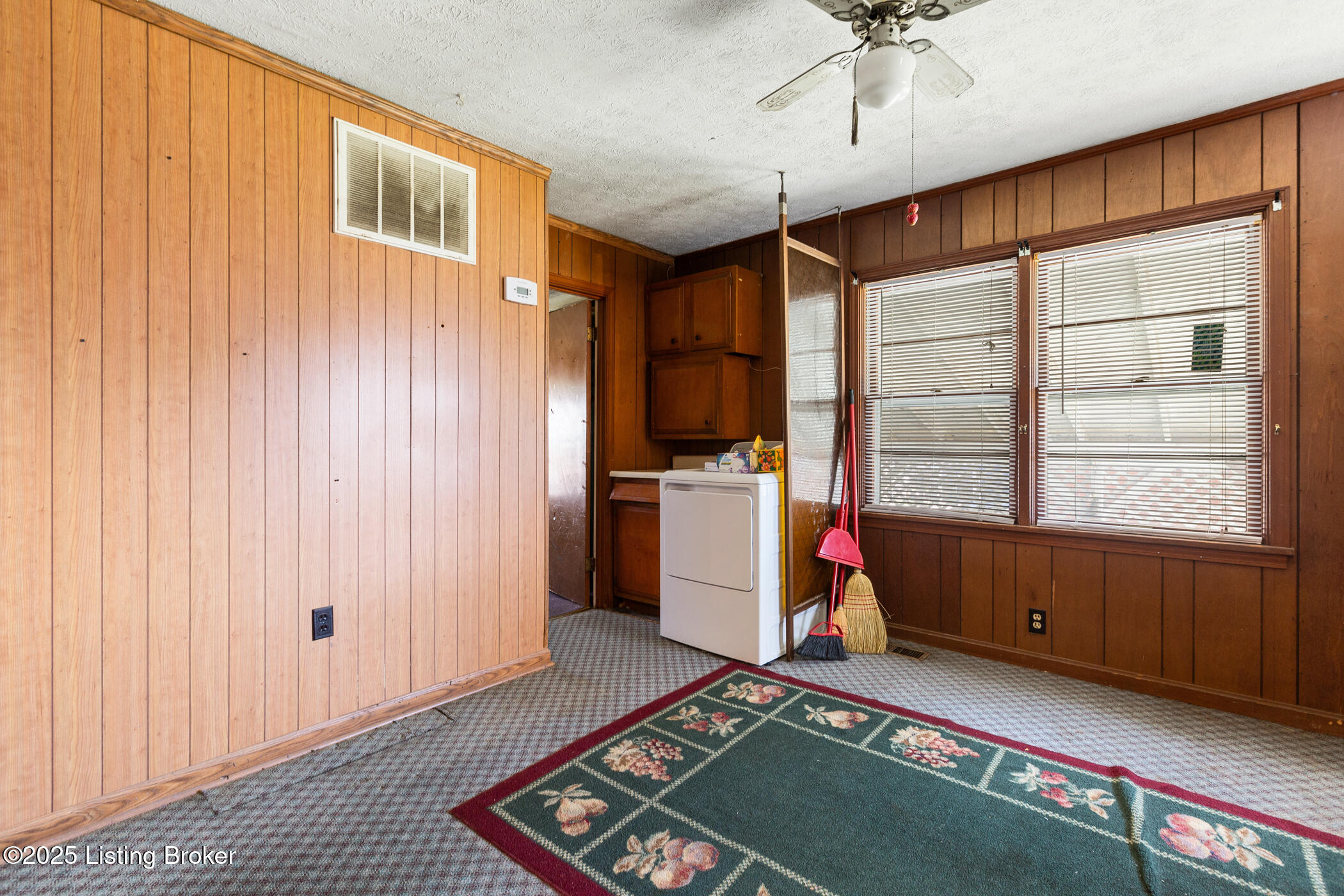 547 Dresden Ave, Louisville, Kentucky image 17