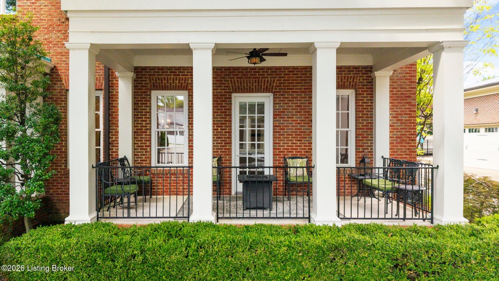 Photo of 9509 Delphinium St #102, Prospect, KY 40059 (MLS # 1723798)