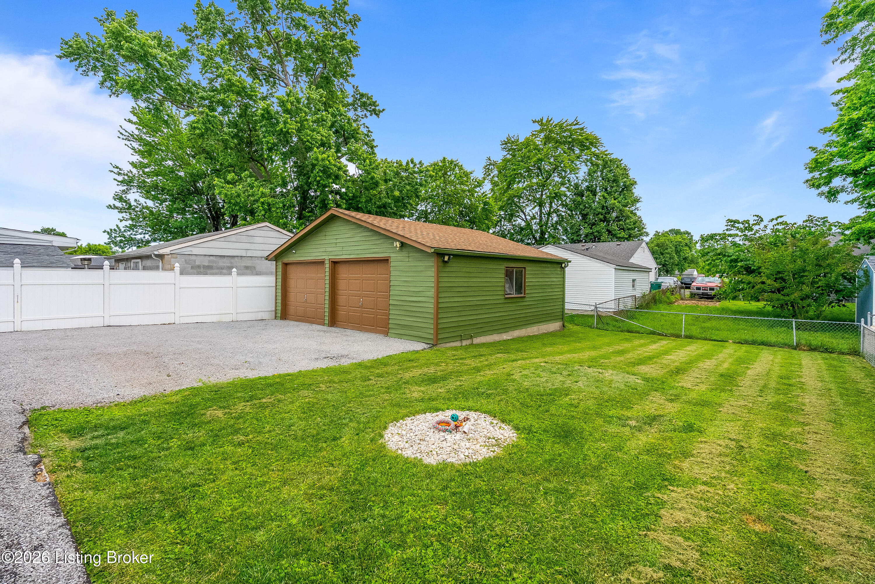 4911 Raven Rd