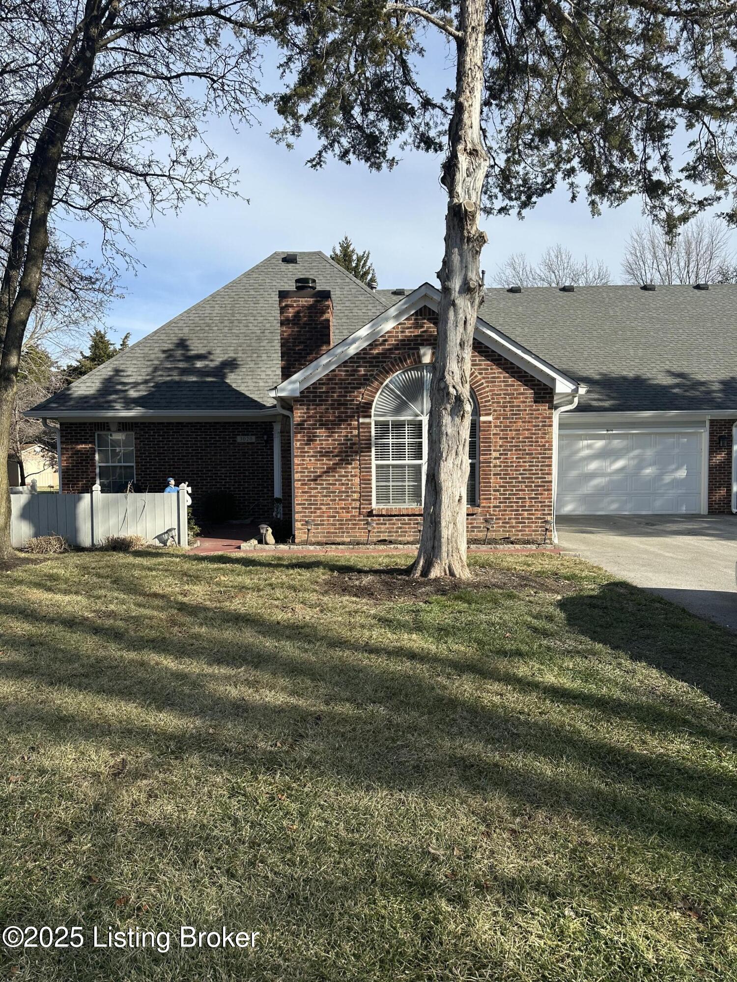 3020 Parkstone Ct, Louisville, Kentucky image 1