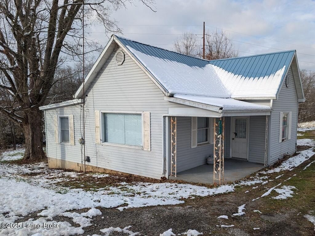 Photo of 8354 W Kent SR 256, Lexington, IN 47138 (MLS # 1704958)