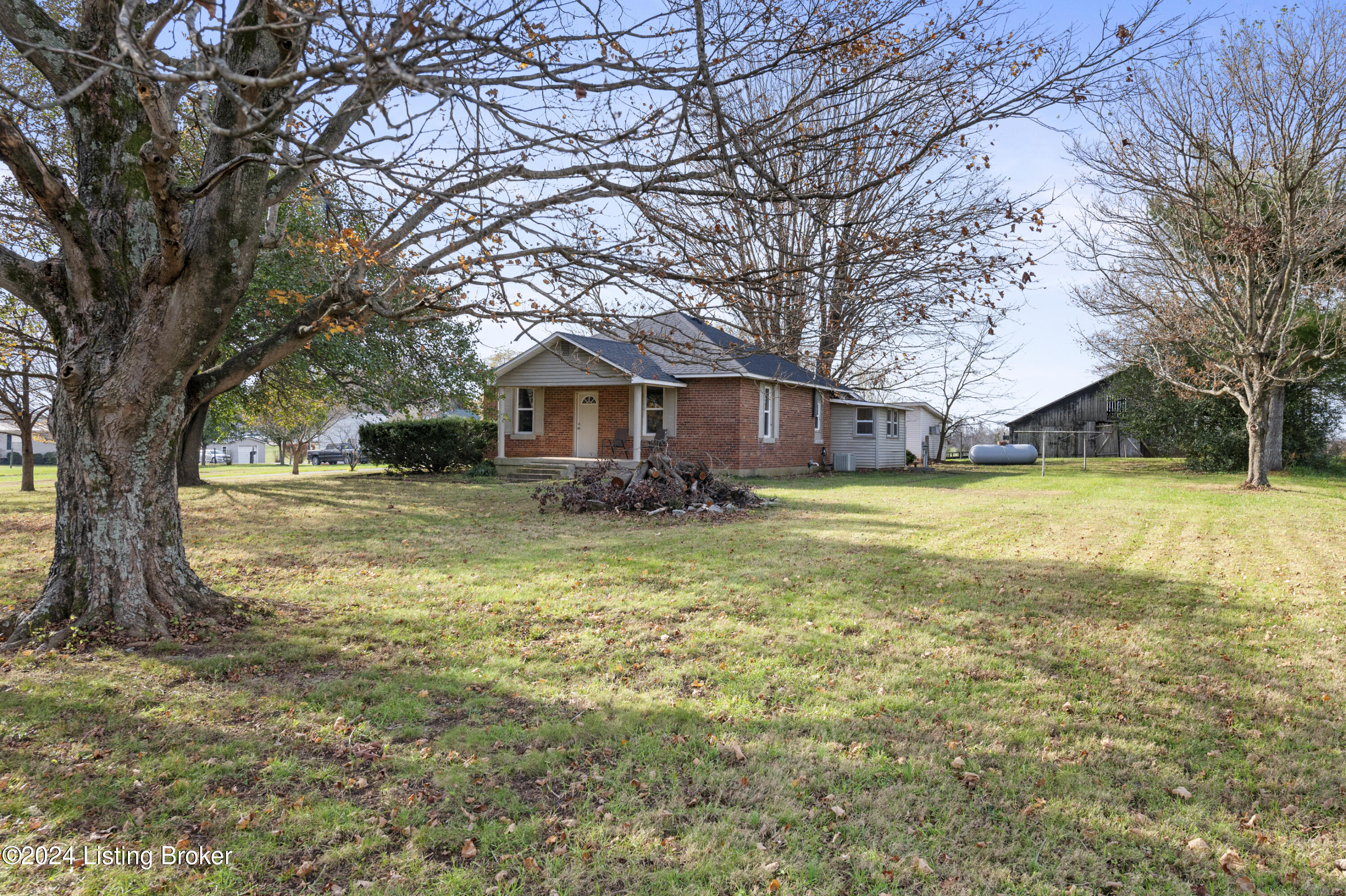 1849 N Jackson Hwy, Hardyville, Kentucky image 1