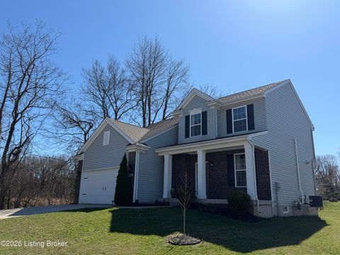 Photo of 2000 Meadows Edge Ln, Louisville, KY 40245 (MLS # 1710909)