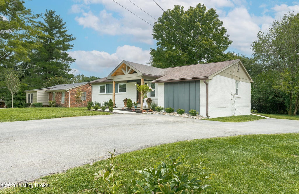 Photo of 5308 Lee Ave, Crestwood, KY 40014 (MLS # 1724348)