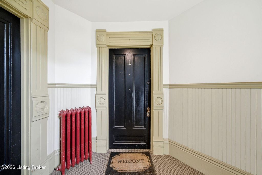 Photo of 172 N Keats Ave #1, Louisville, KY 40206 (MLS # 1710600)