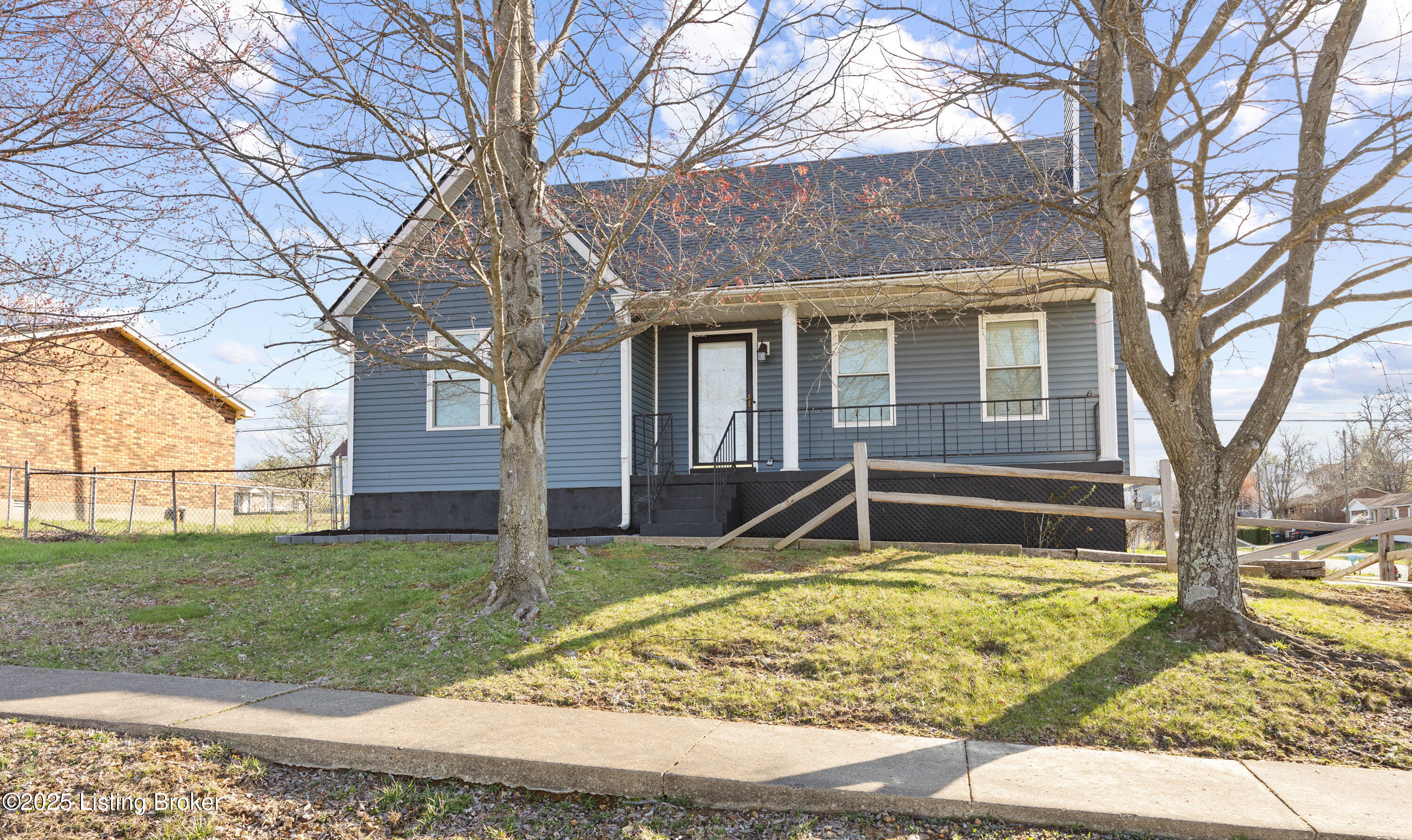 459 Wagon Wheel Trail, Radcliff, Kentucky image 2