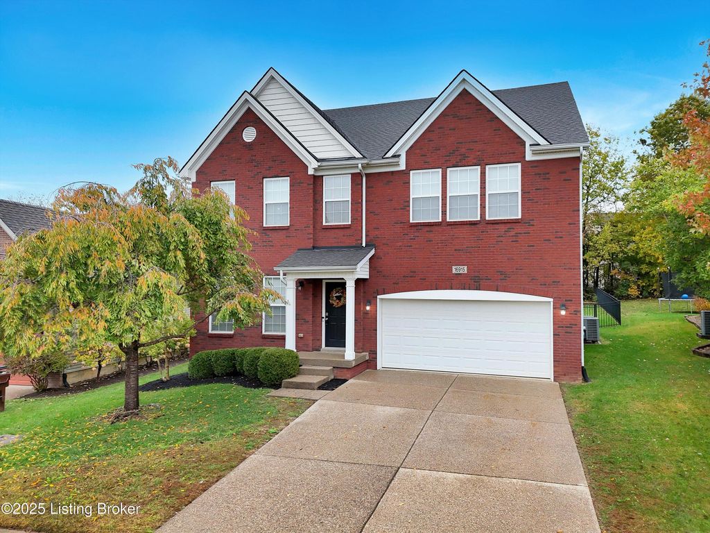 Photo of 16915 Bowline View Trail, Louisville, KY 40245 (MLS # 1706714)